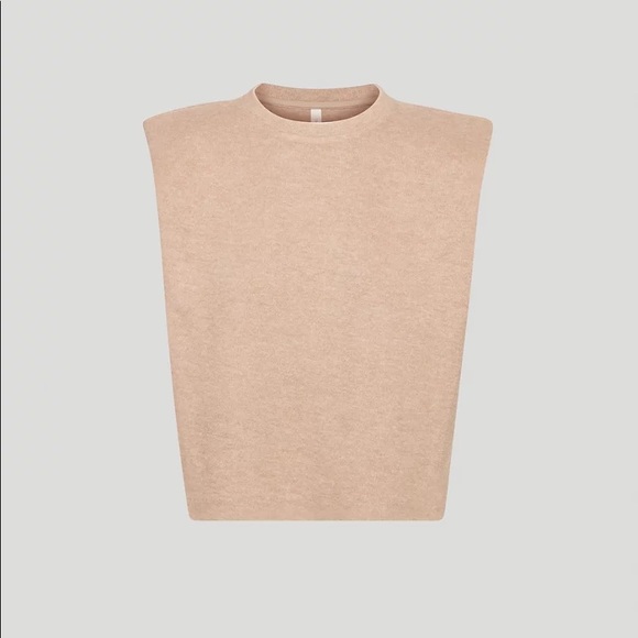 The Group by BABATON | Daily T-Shirt - Picture 1 of 3